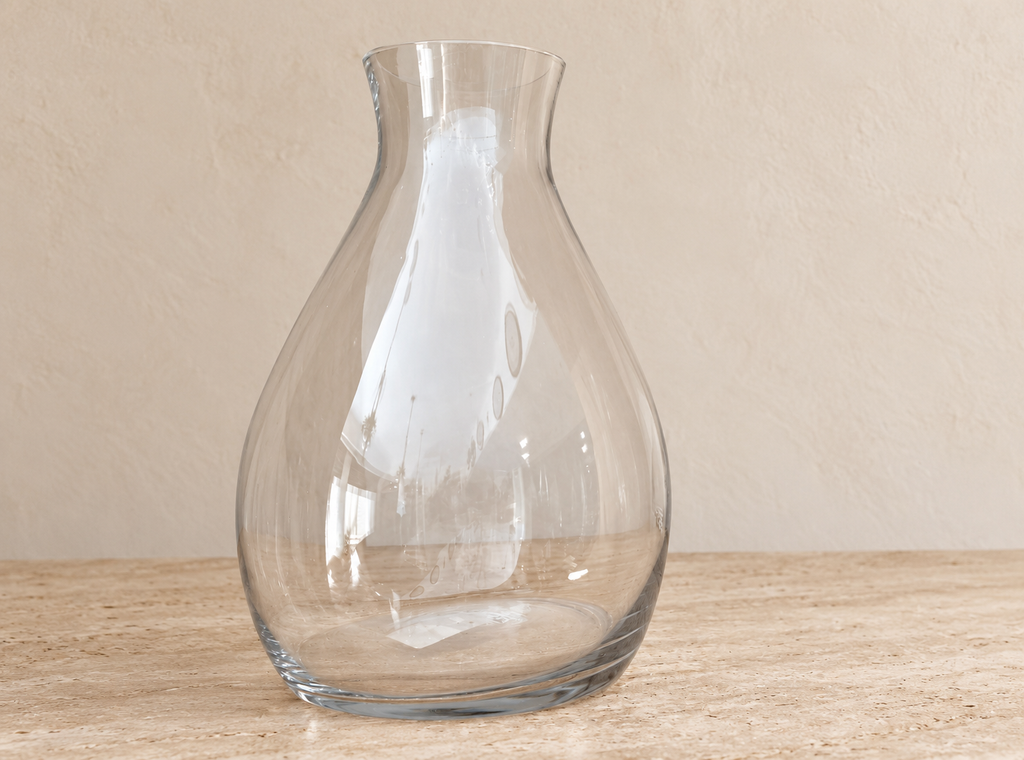 Vase — hero