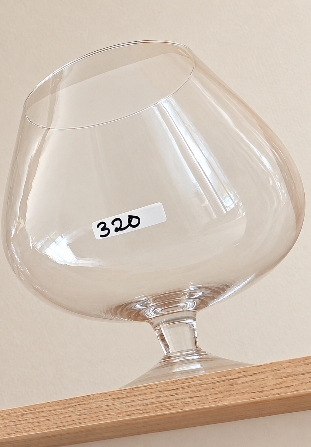 Vase — hero