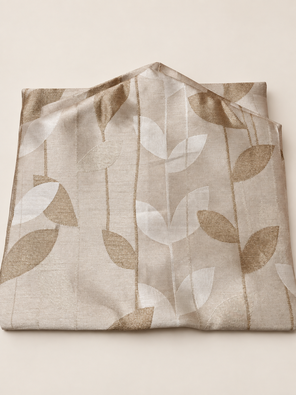 Table Runner — hero