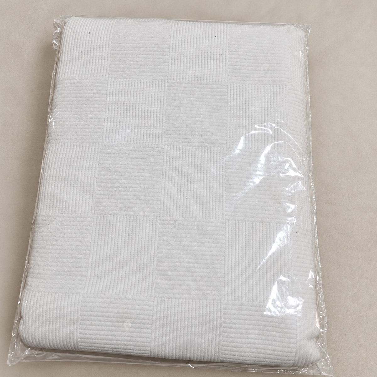 Bedspread — hero